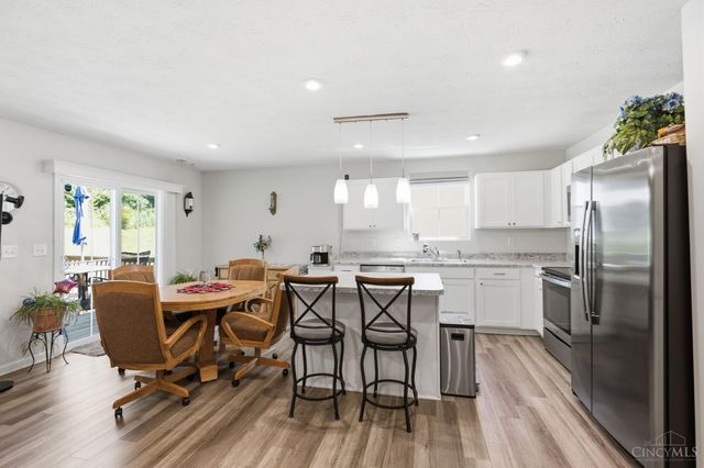 234 Rivers Breeze Court, New Richmond, OH 45157
