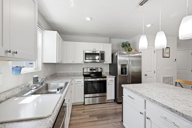 234 Rivers Breeze Court, New Richmond, OH 45157