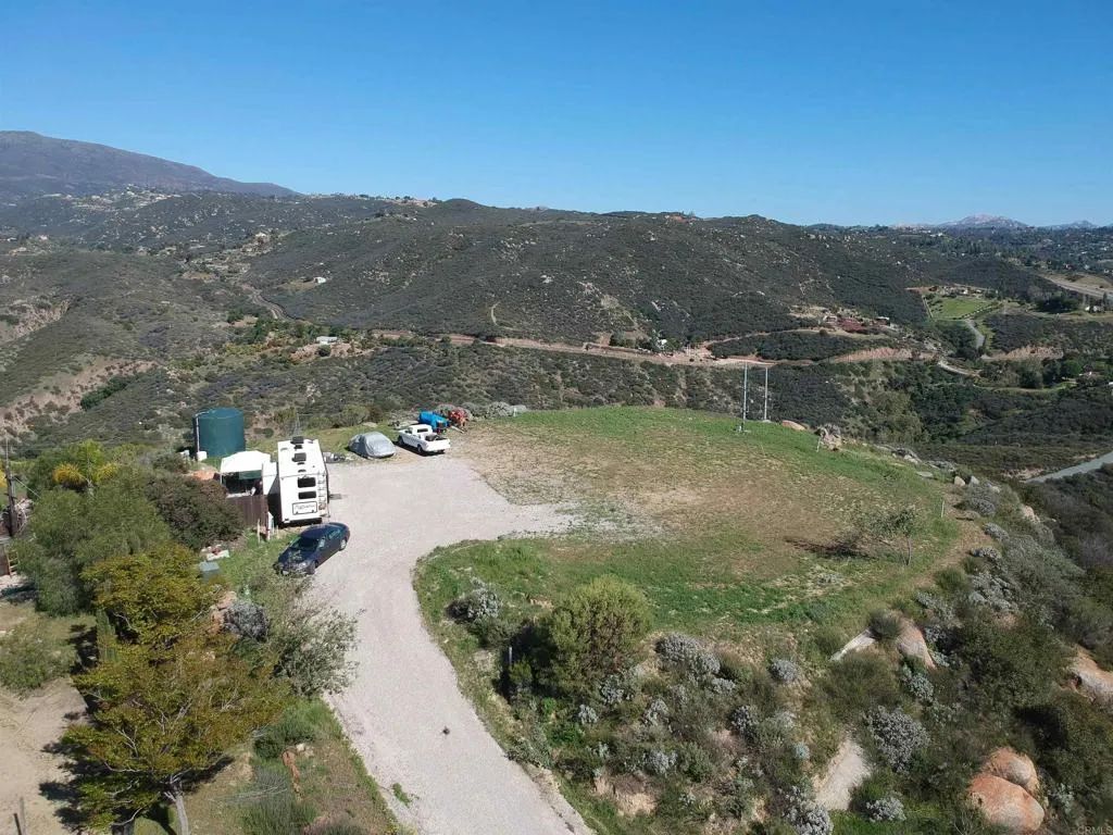 9782 Chocolate Creek, El Cajon, CA 92021