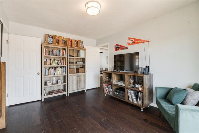 1519 Carlisle Court, Oklahoma City, OK 73120