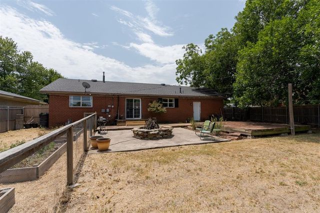 1519 Carlisle Court, Oklahoma City, OK 73120