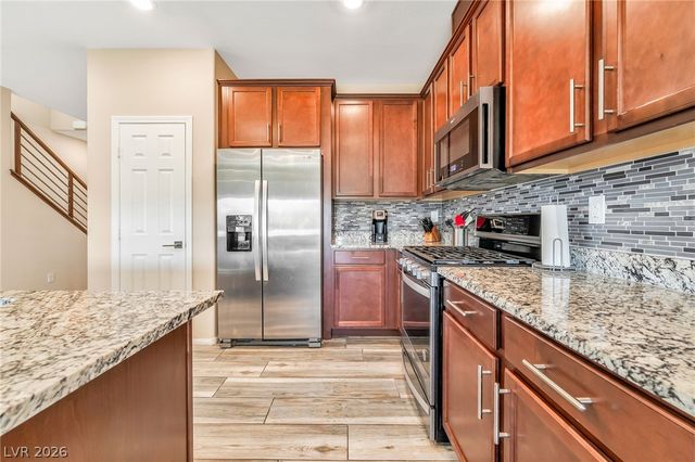 5692 Calm Season Street, Las Vegas, NV 89118