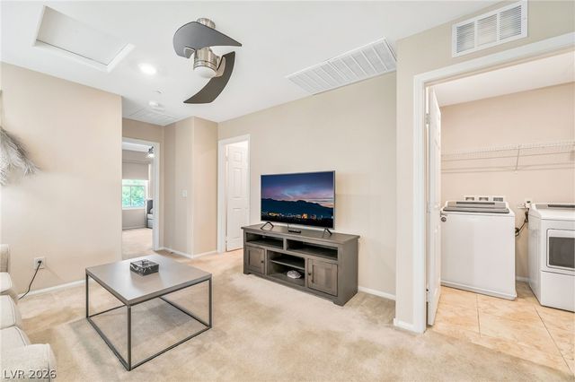 5692 Calm Season Street, Las Vegas, NV 89118