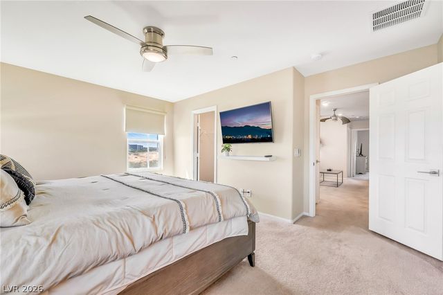 5692 Calm Season Street, Las Vegas, NV 89118