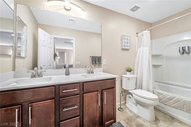 5692 Calm Season Street, Las Vegas, NV 89118