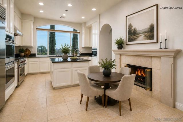 7992 Paseo Esmerado, Carlsbad, CA 92009