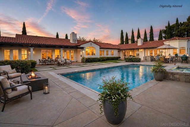 7992 Paseo Esmerado, Carlsbad, CA 92009