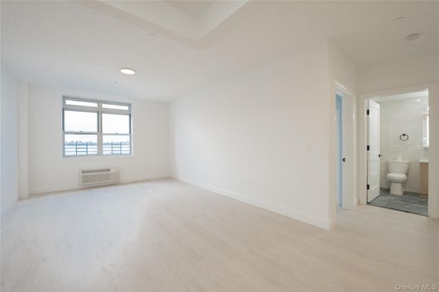 1434 110th Street 5J, College Point, NY 11356