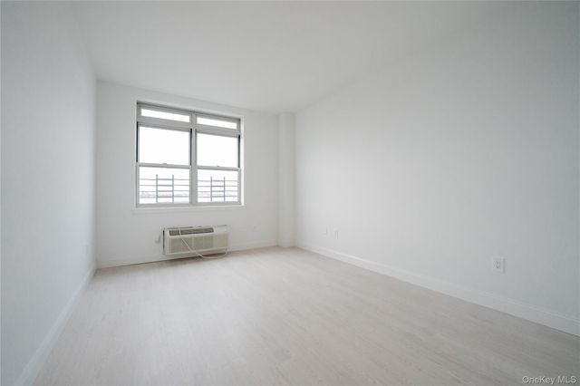 1434 110th Street 5J, College Point, NY 11356