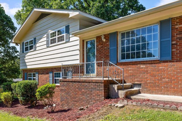 404 Lark Lane, Chattanooga, TN 37415