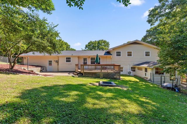 404 Lark Lane, Chattanooga, TN 37415