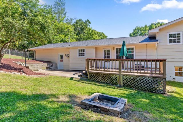 404 Lark Lane, Chattanooga, TN 37415