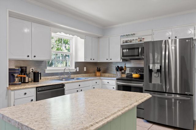 404 Lark Lane, Chattanooga, TN 37415