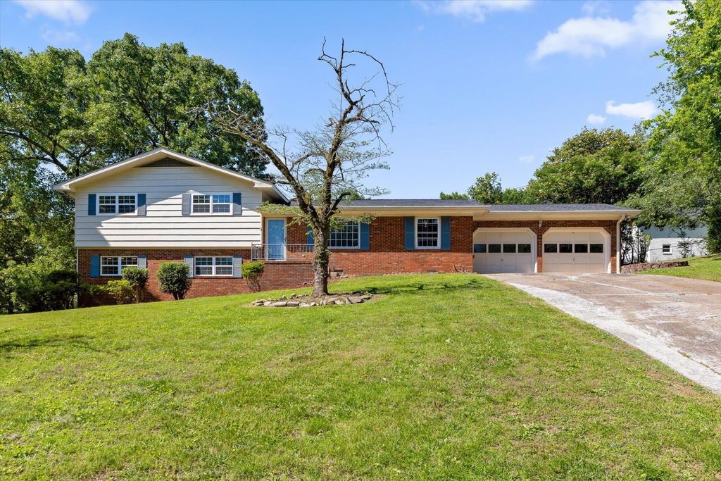 404 Lark Lane, Chattanooga, TN 37415