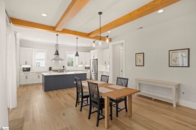 402 Old Batson Road, Taylors, SC 29687