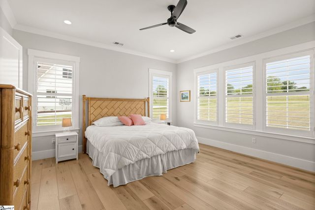 402 Old Batson Road, Taylors, SC 29687