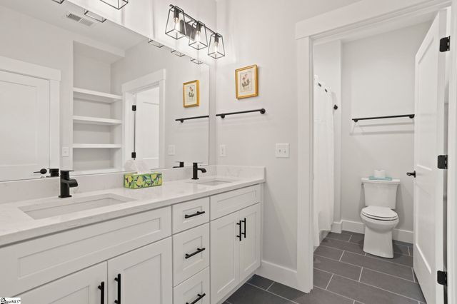 402 Old Batson Road, Taylors, SC 29687