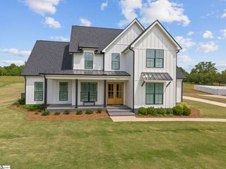 402 Old Batson Road, Taylors, SC 29687