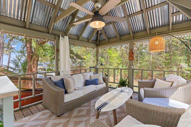 630 Ricker Avenue, Santa Rosa Beach, FL 32459