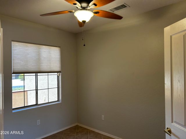 19103 N EMERALD COVE Way, Surprise, AZ 85387