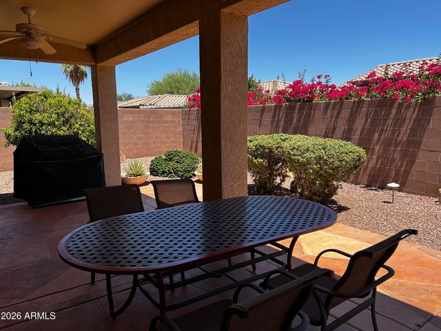 19103 N EMERALD COVE Way, Surprise, AZ 85387