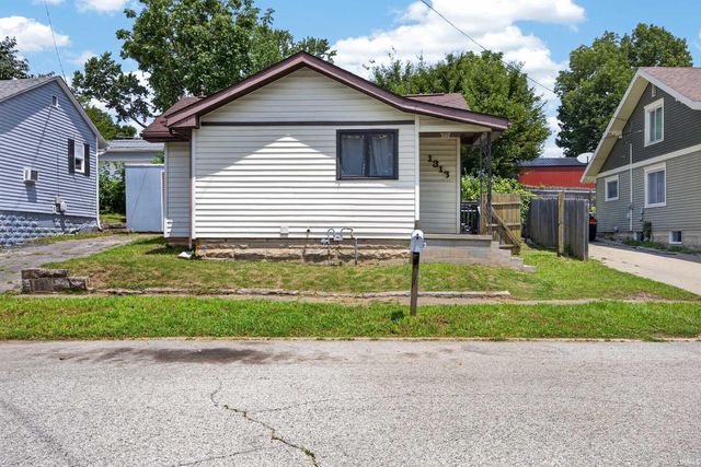 1313 22nd Street, Bedford, IN 47421