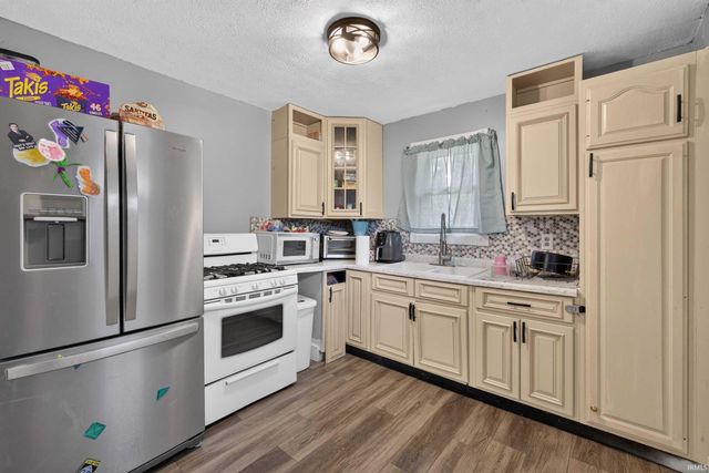 1313 22nd Street, Bedford, IN 47421