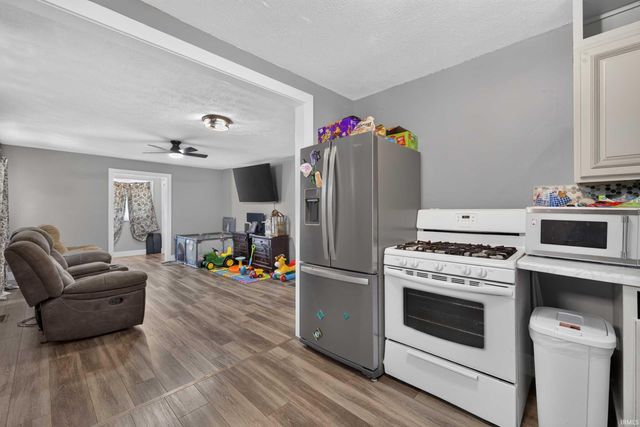 1313 22nd Street, Bedford, IN 47421