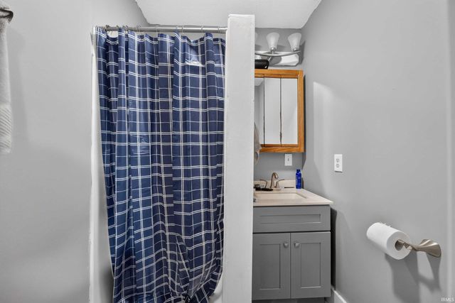 1313 22nd Street, Bedford, IN 47421