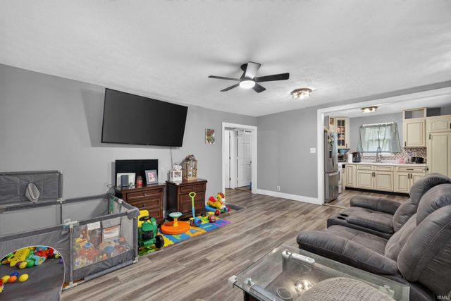 1313 22nd Street, Bedford, IN 47421