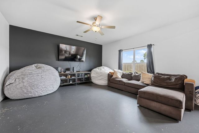 821 Clark Drive, Ferris, TX 75125