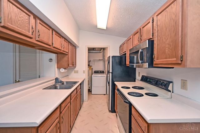 5761 Cheviot Road, Green Twp, OH 45247