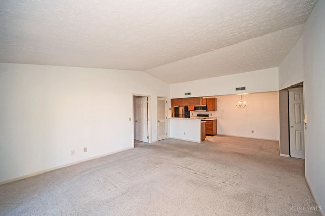 5761 Cheviot Road, Green Twp, OH 45247