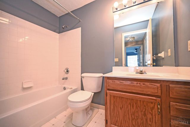 5761 Cheviot Road, Green Twp, OH 45247