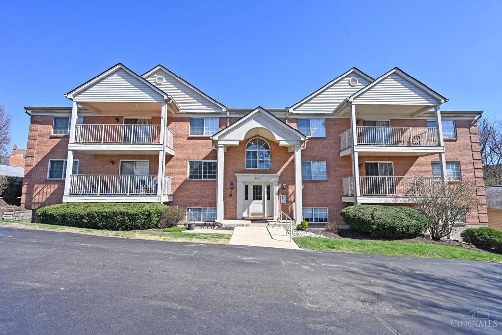 5761 Cheviot Road, Green Twp, OH 45247