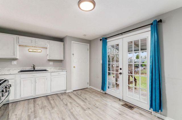 1722 Hollow Run Drive, Columbus, OH 43223