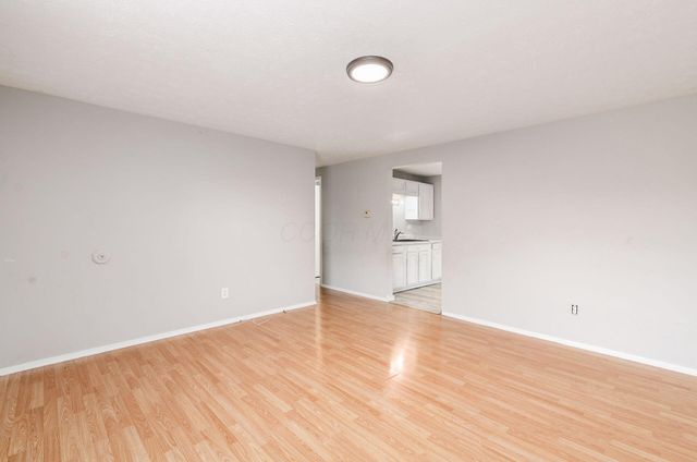 1722 Hollow Run Drive, Columbus, OH 43223