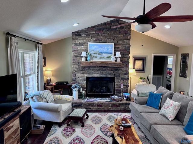 3300 Hardinger Road, Fort Payne, AL 35968