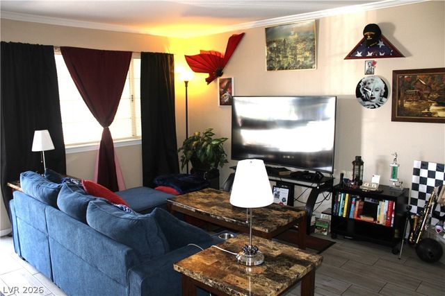 5419 Centurion Court 102, Las Vegas, NV 89122
