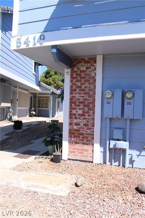 5419 Centurion Court 102, Las Vegas, NV 89122