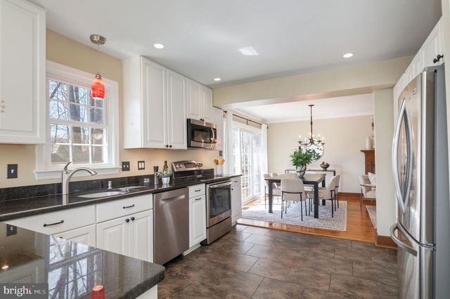 15478 GOLF CLUB DR, Dumfries, VA 22025