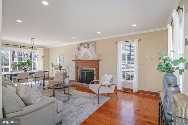 15478 GOLF CLUB DR, Dumfries, VA 22025