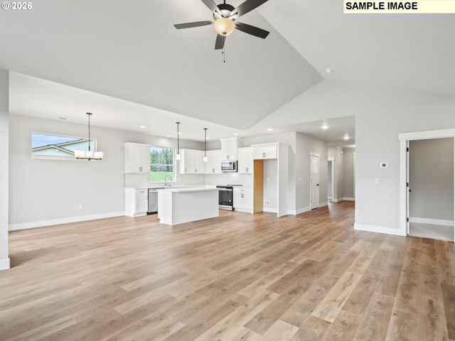 3447 Ne Justus Ave 77, Estacada, OR 97023