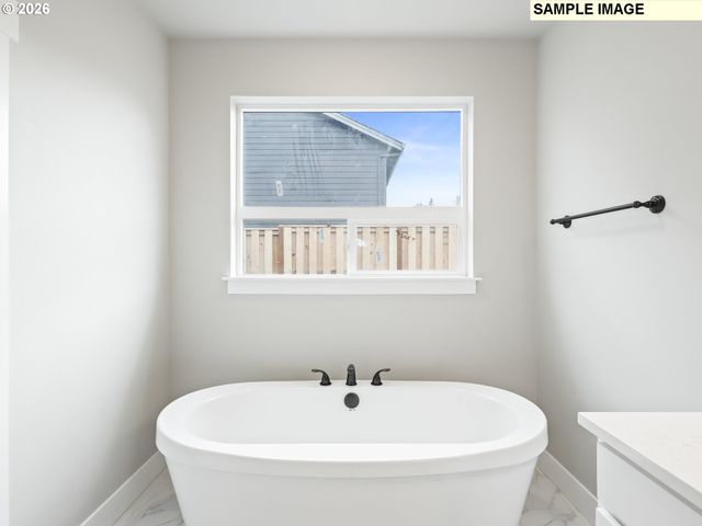 3447 Ne Justus Ave 77, Estacada, OR 97023