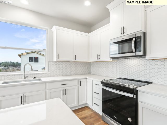 3447 Ne Justus Ave 77, Estacada, OR 97023