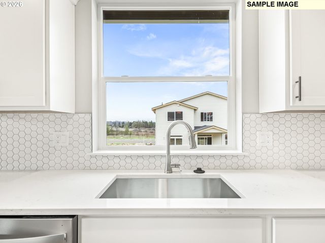 3447 Ne Justus Ave 77, Estacada, OR 97023