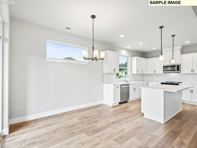 3447 Ne Justus Ave 77, Estacada, OR 97023