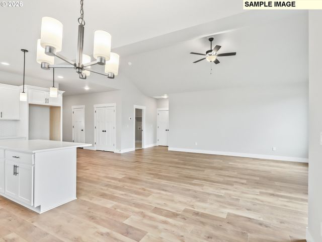 3447 Ne Justus Ave 77, Estacada, OR 97023