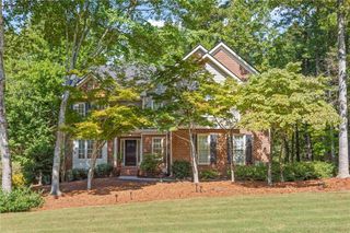 6256 Woodlore Drive NW, Acworth, GA 30101