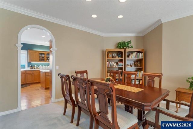 1775 Snowbird Dr NW, Salem, OR 97304